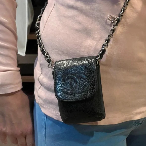 Chanel vintage case clearance
